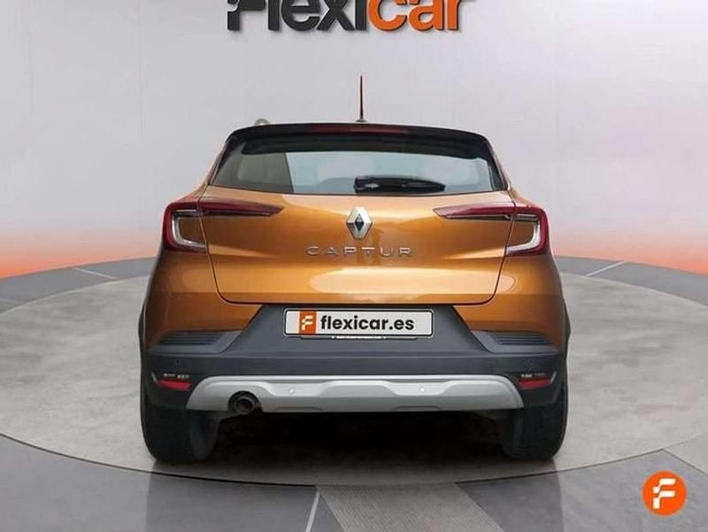 Usado Renault Captur Intens 91 CV (66 kW) 2021 Marrón SUV