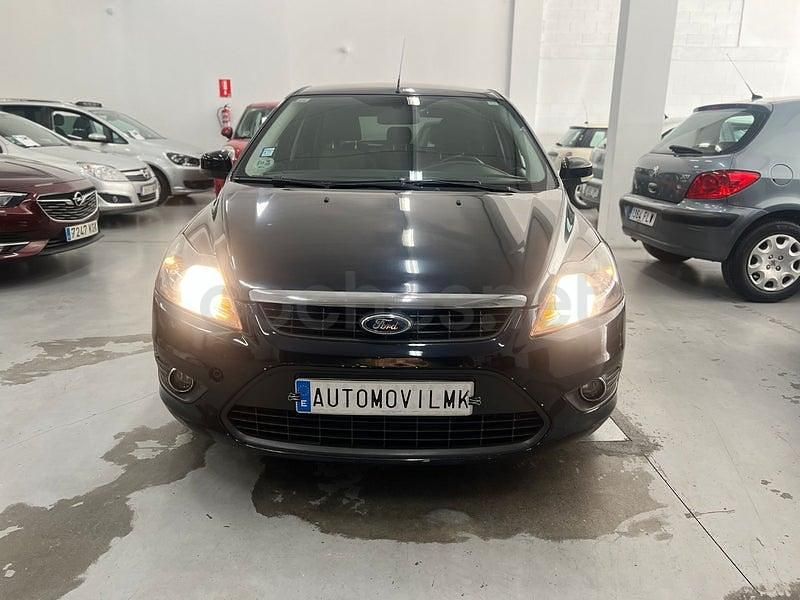 Usado Ford Focus Trend 109 CV (80 kW) 2009 Negro Berlina