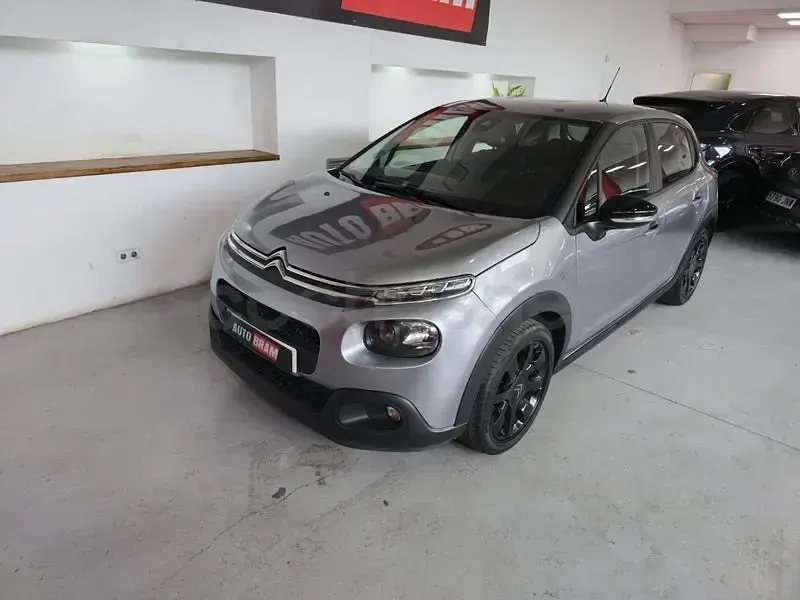 Usado Citroën C3 Feel 82 CV (60 kW) 2019 Gris / plata Utilitario