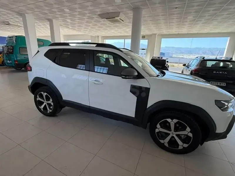 Usado Dacia Duster Extreme 130 CV (95 kW) 2024 Blanco SUV