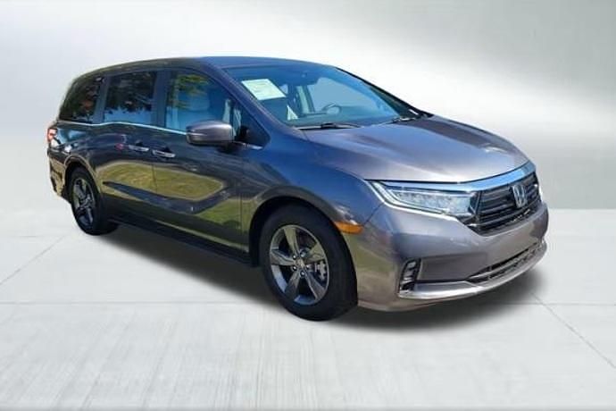 Usado Honda Odyssey EX 280 CV (205 kW) 2022 Monovolumen