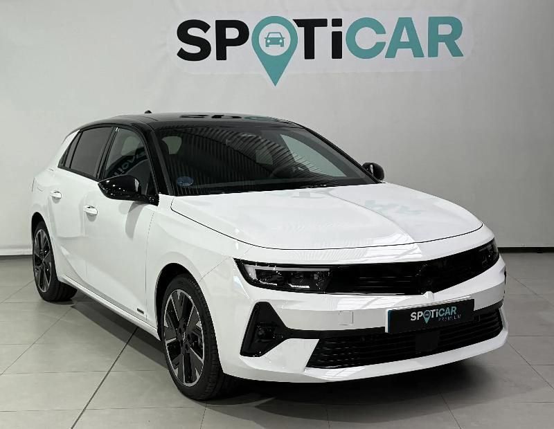 Usado Opel Astra 121 kW (165 CV) 2023 Blanco