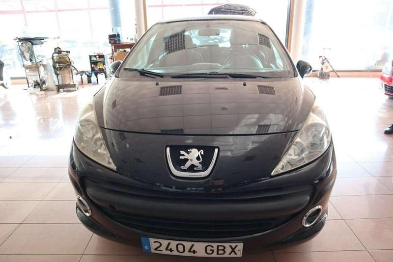 Negro Usado 2009 Peugeot 207 Utilitario | 3700 € (Precio justo) - Imagen 1/4