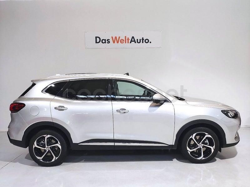 Usado MG HS Luxury 258 CV (189 kW) 2024 Gris / plata SUV