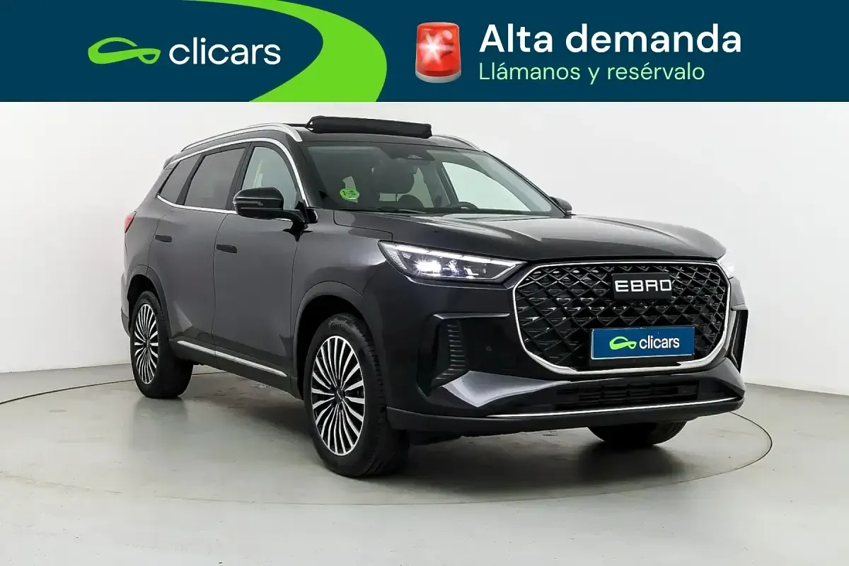 Usado Ebro s800 Luxury 147 CV (108 kW) 2025 Negro SUV
