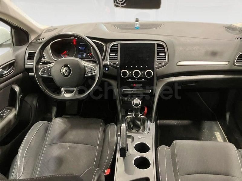 Usado Renault Mégane IV Zen 115 CV (84 kW) 2021 Blanco Berlina