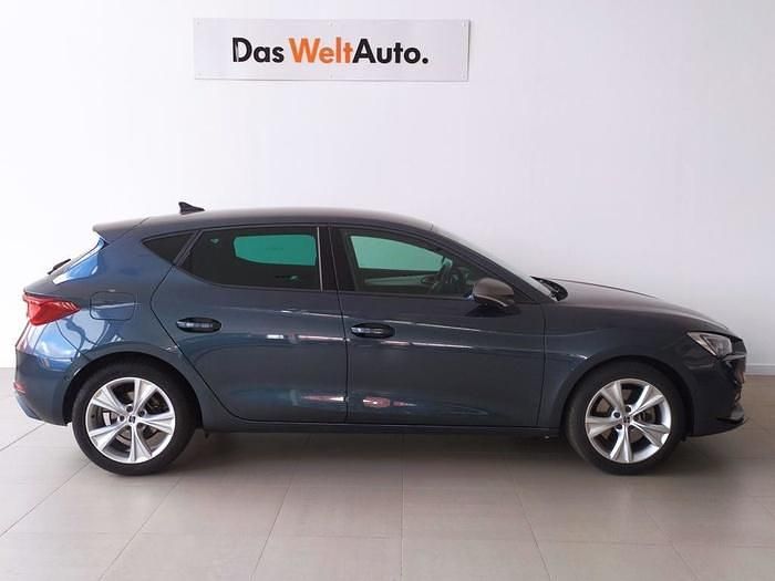 Usado Seat Leon FR 116 CV (85 kW) 2025 Gris