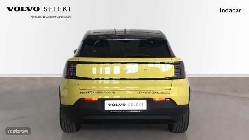 Usado Volvo EX30 Plus 200 kW (272 CV) 2024 Amarillo SUV