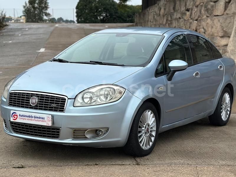 Azul Usado 2008 Fiat Linea Dynamic Berlina | 3490 € - Imagen 1/4