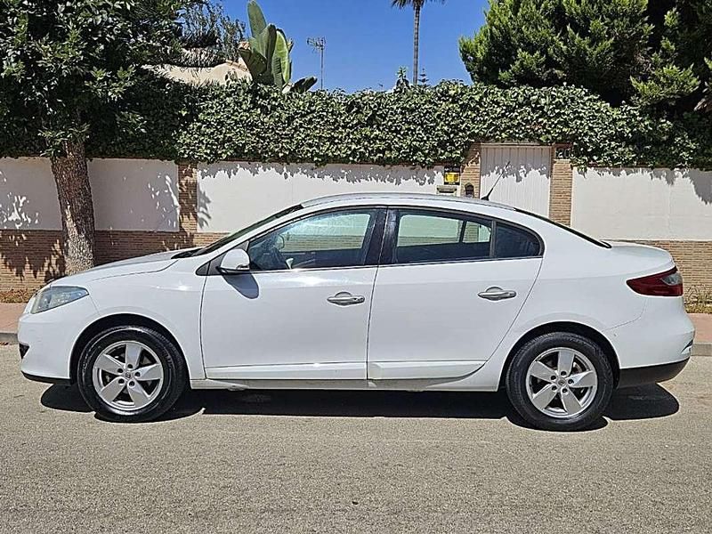 Usado Renault Fluence Dynamique 110 CV (80 kW) 2012 Blanco Berlina