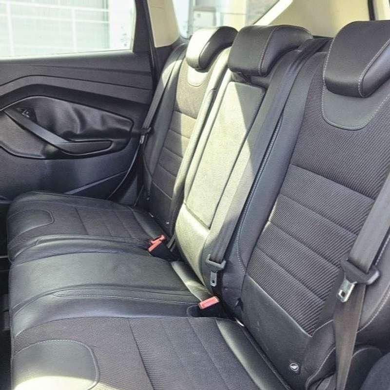 Usado Ford Kuga Titanium S 163 HP (119 kW) 2014 Branco SUV