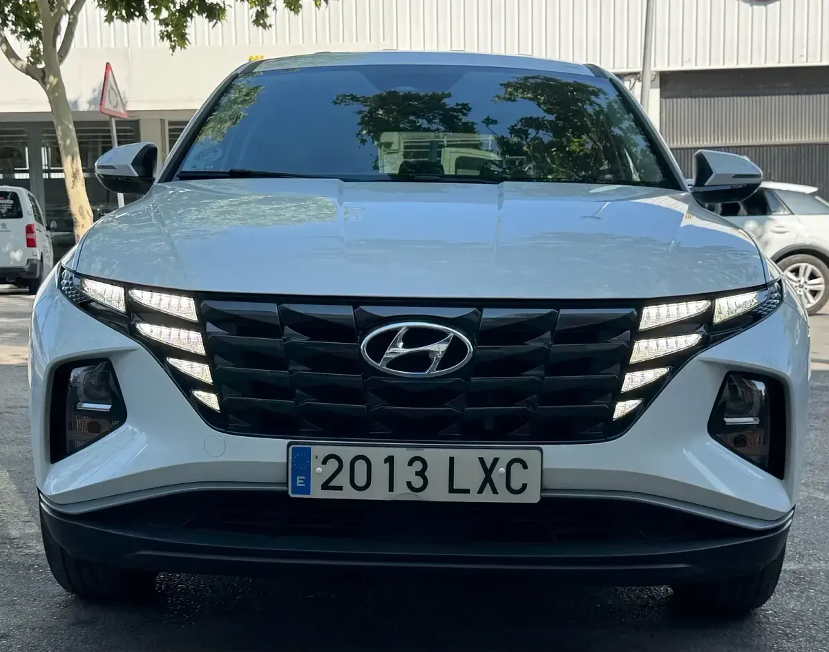 Usado Hyundai Tucson 115 CV (84 kW) 2022 Blanco SUV