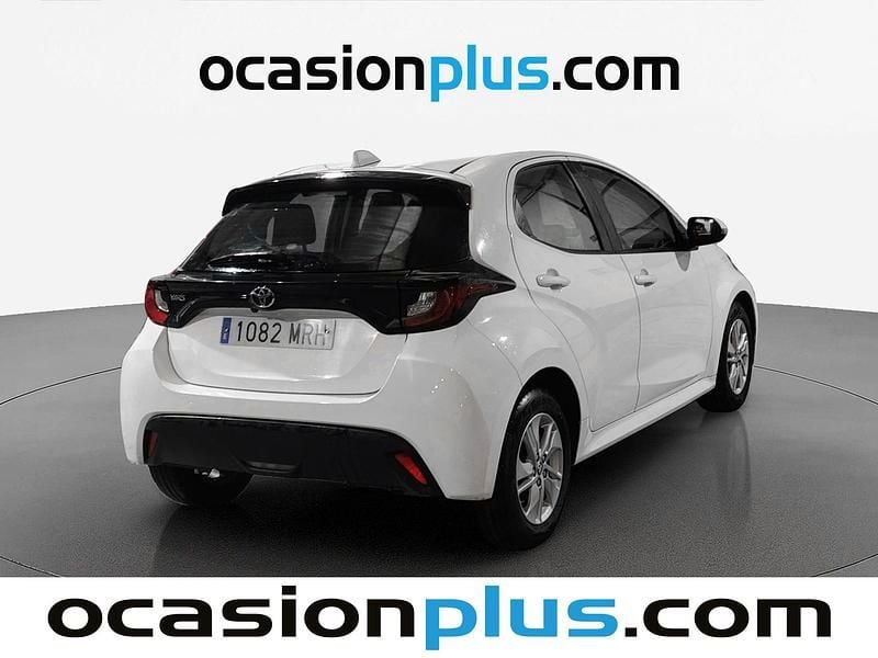 Usado Toyota Yaris Edition 125 CV (91 kW) 2024 Blanco Utilitario
