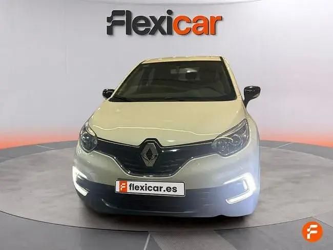 Usado Renault Captur Life 90 HP (66 kW) 2019 Bege SUV