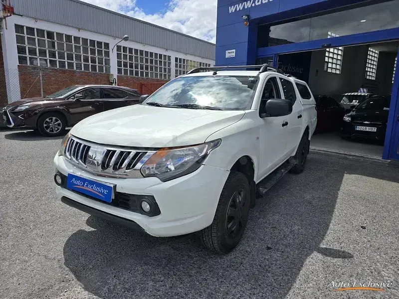 Usado Mitsubishi L200 154 CV (113 kW) 2017 Blanco Pickup/Camioneta