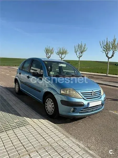 Usado Citroën C3 75 CV (55 kW) 2002 Azul Utilitario