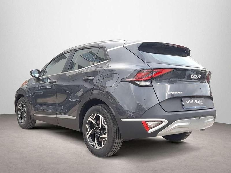 Usado Kia Sportage 150 CV (110 kW) 2024 Gris SUV