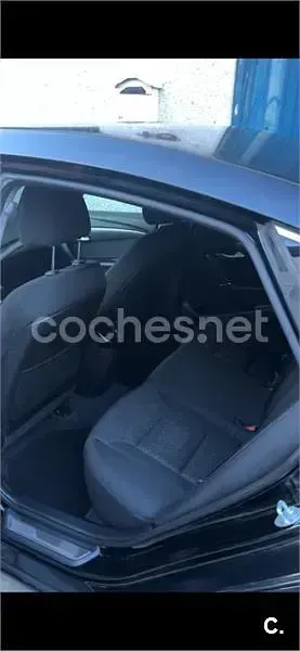 Usado Hyundai i40 115 CV (84 kW) 2017 Negro Berlina