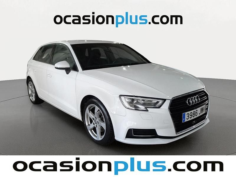 Usado Audi A3 Sport 110 CV (80 kW) 2017 Blanco