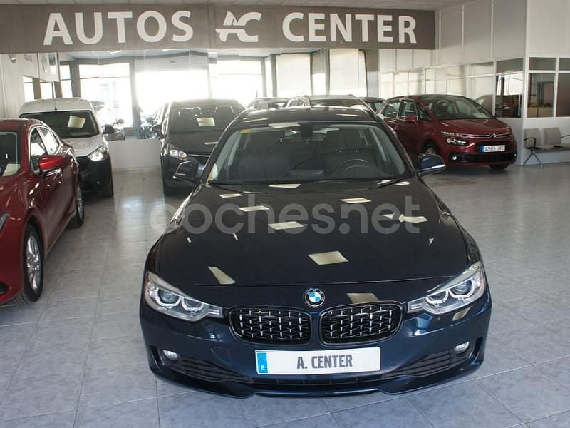 Usado BMW 320 184 CV (135 kW) 2013 Azul Familiar