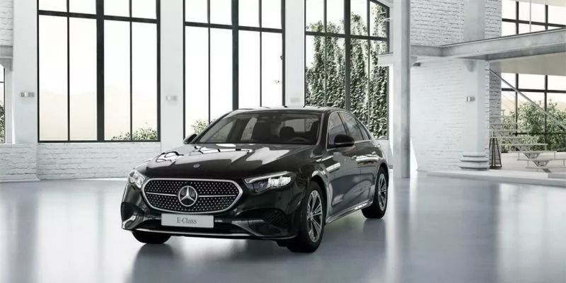 Negro Nuevo 2025 Mercedes E200 Berlina | 59.600 € - Imagen 1/4