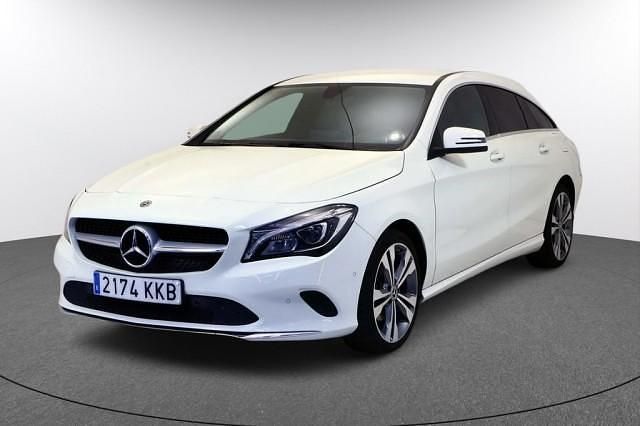 Usado 2018 Mercedes 200 Executive Utilitario | 21.890 € - Imagen 1/4