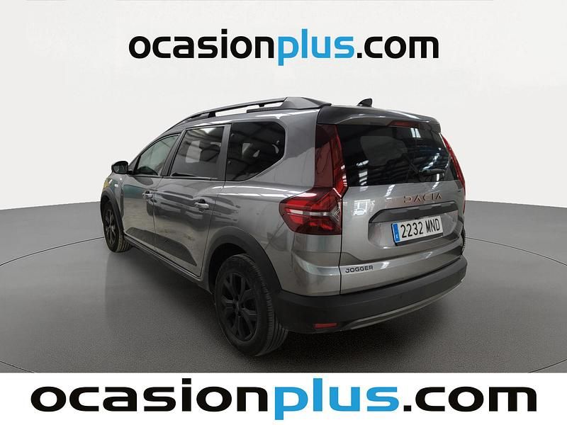 Usado Dacia Jogger Extreme 100 CV (73 kW) 2024 Gris Monovolumen