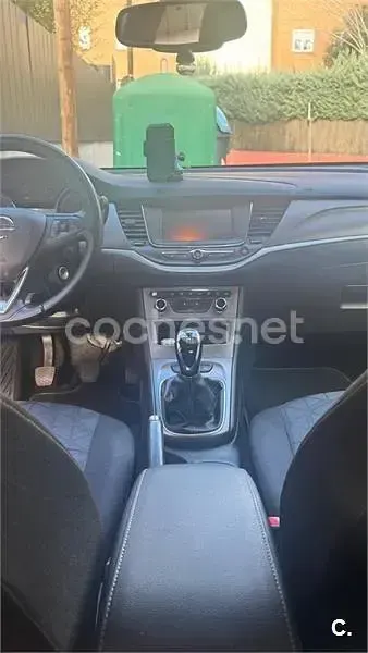Usado Opel Astra Elegance 110 CV (80 kW) 2018 Rojo Berlina