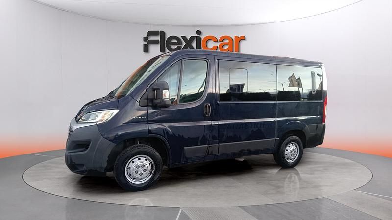 Usado Fiat Ducato 150 CV (110 kW) 2018 Azul Van