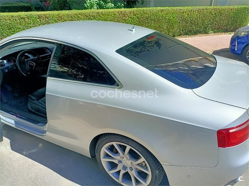 Gris / plata Usado 2007 Audi A5 Coupe | 9500 € (Precio justo) - Imagen 1/4