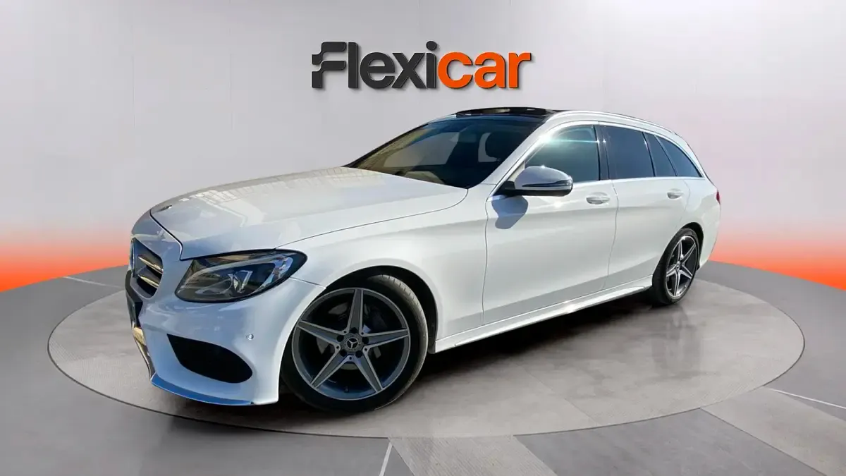 Usado Mercedes C220 170 CV (125 kW) 2018 Blanco Familiar