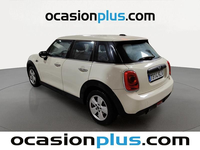 Usado Mini ONE 102 CV (75 kW) 2018 Blanco Utilitario