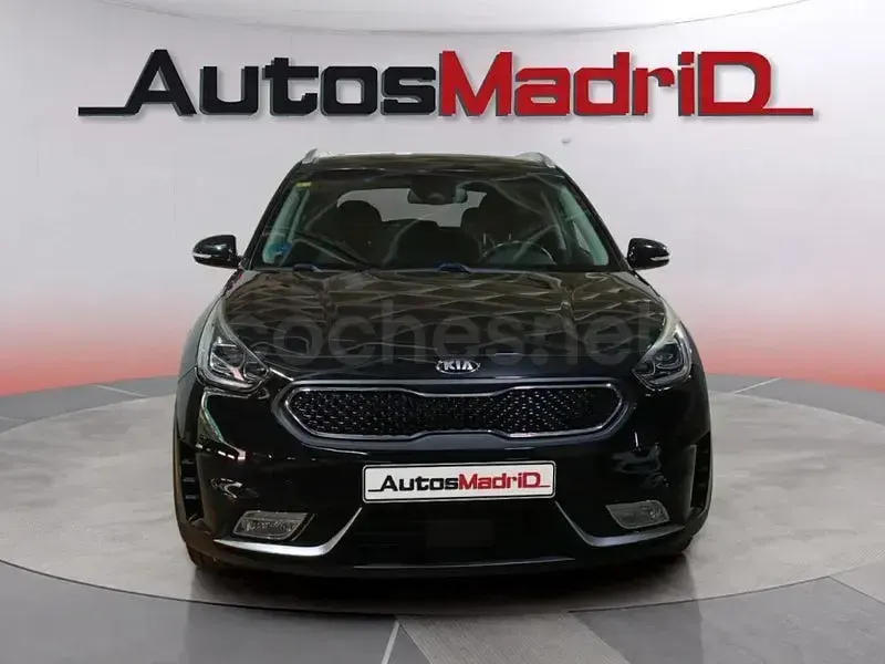 Usado Kia Niro 141 CV (103 kW) 2018 Negro SUV