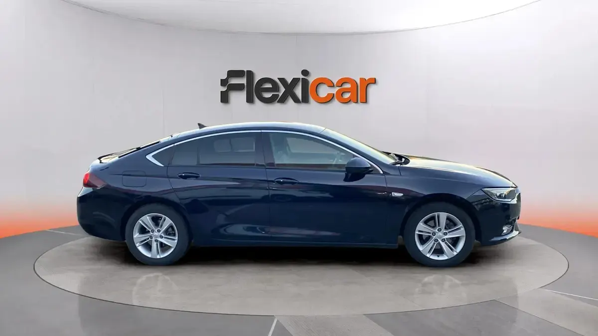 Usado Opel Insignia 136 CV (100 kW) 2019 Azul Berlina