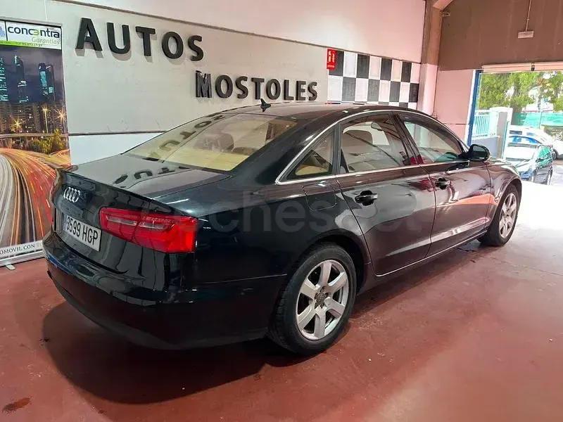 Usado Audi A6 177 CV (130 kW) 2011 Negro Berlina