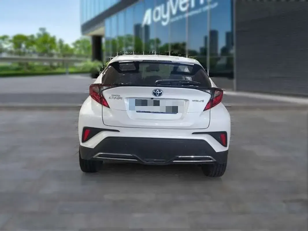 Usado Toyota C-HR+ Advance 152 CV (111 kW) 2024 Blanco SUV