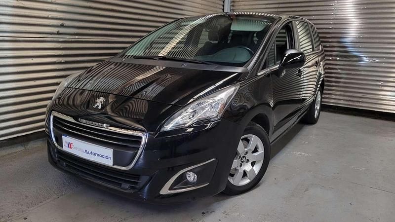 Negro Usado 2015 Peugeot 5008 Access Monovolumen | 6900 € (Precio justo) - Imagen 1/4