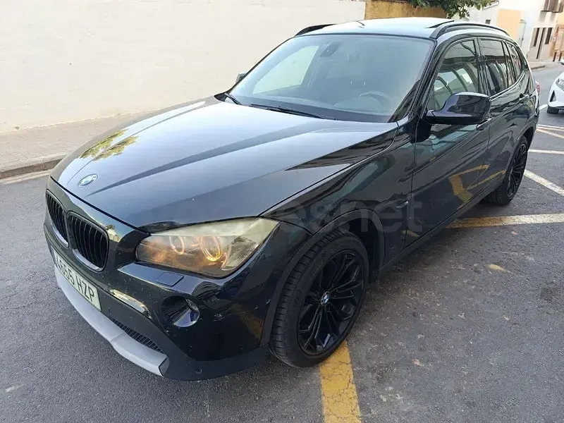 Usado BMW X1 204 CV (150 kW) 2012 Negro SUV