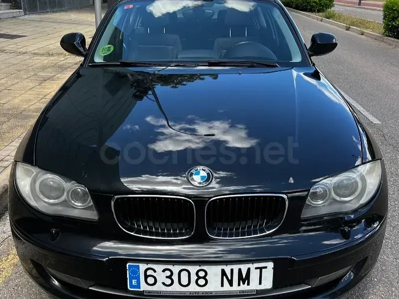 Usado BMW 116 122 CV (89 kW) 2011 Negro Utilitario