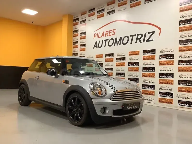 Usado Mini Cooper 120 CV (88 kW) 2007 Gris / plata Utilitario