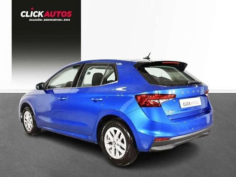 Usado Skoda Fabia Ambition 95 CV (69 kW) 2023 Azul Utilitario