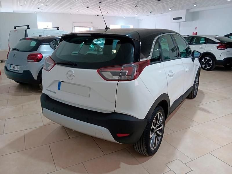 Usado Opel Crossland X Innovation 130 CV (95 kW) 2020 Blanco SUV