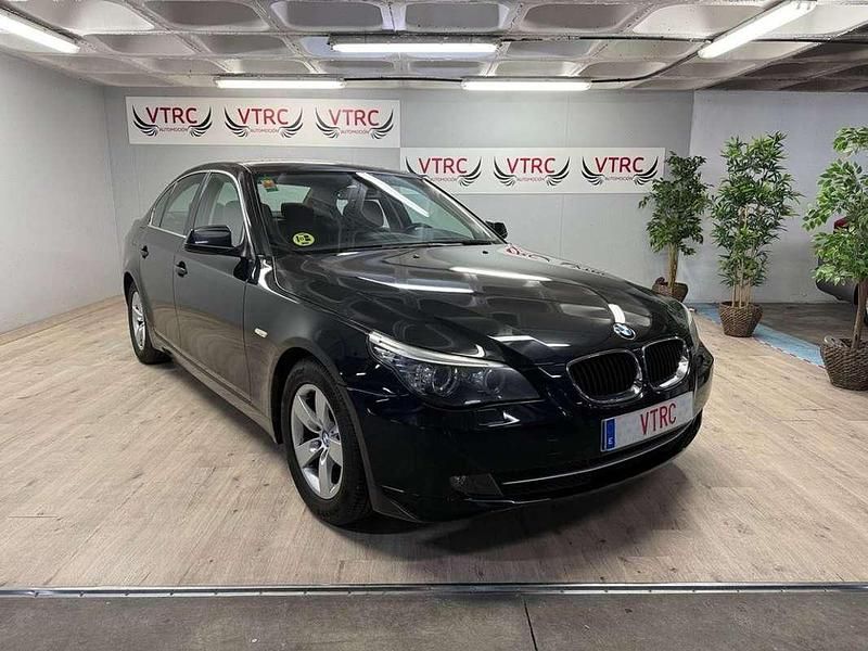 Negro Usado 2009 BMW 520 Berlina | 9800 € (Un poco caro) - Imagen 1/4