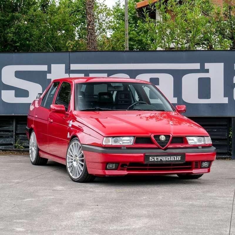 Rojo Usado 1993 Alfa Romeo 155 Berlina | 35.900 € - Imagen 1/4