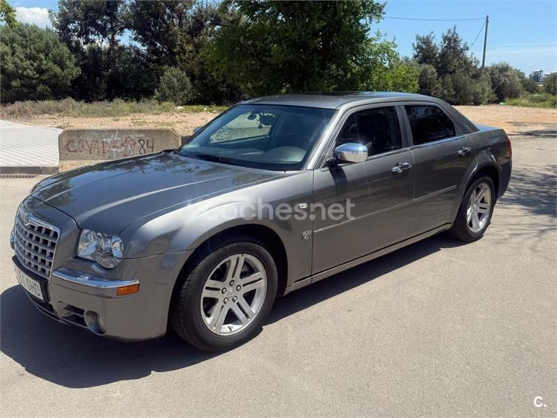 Gris / plata Usado 2008 Chrysler 300C Berlina | 7500 € (Precio justo) - Imagen 1/4