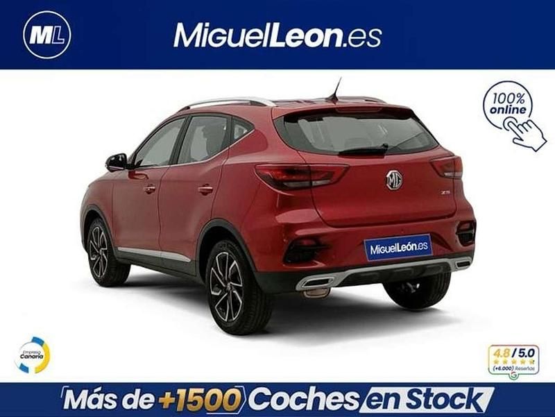 Usado MG ZS Luxury 111 CV (81 kW) 2023 Rojo SUV