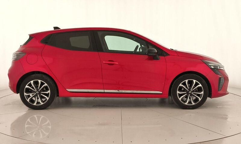Usado Renault Clio V Techno 100 CV (73 kW) 2025 Rojo Berlina