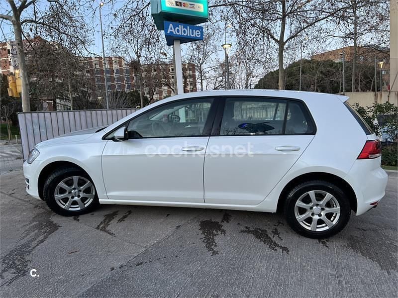 Usado VW Golf VII Advance 105 CV (77 kW) 2013 Blanco Berlina