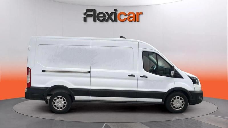 Usado Ford Transit 131 CV (96 kW) 2023 Blanco Van