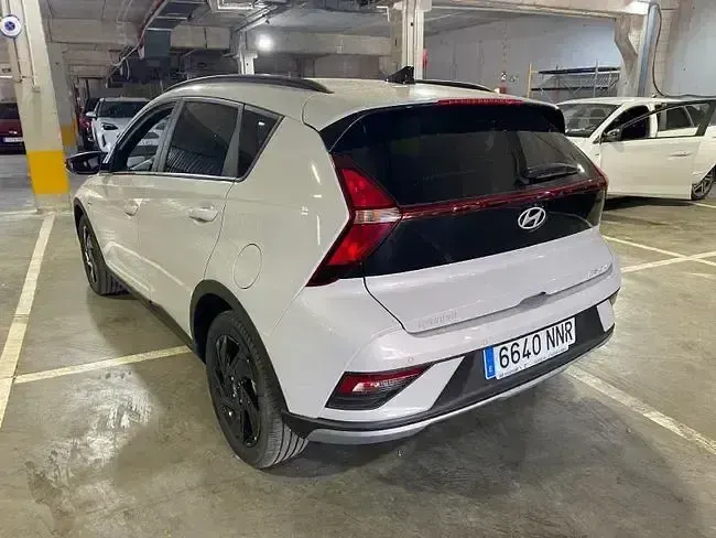 Nuevo Hyundai Bayon Blackline 90 CV (66 kW) 2026 Gris SUV